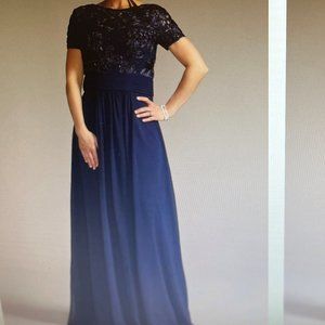 Oleg Cassini Navy Blue Floor Length Gown Size 14